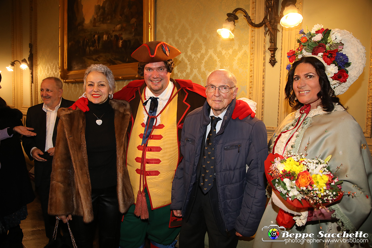 VBS_3676 - Investitura Ufficiale Gianduja e Giacometta Famija Turineisa - Carnevale di Torino 2024.jpg